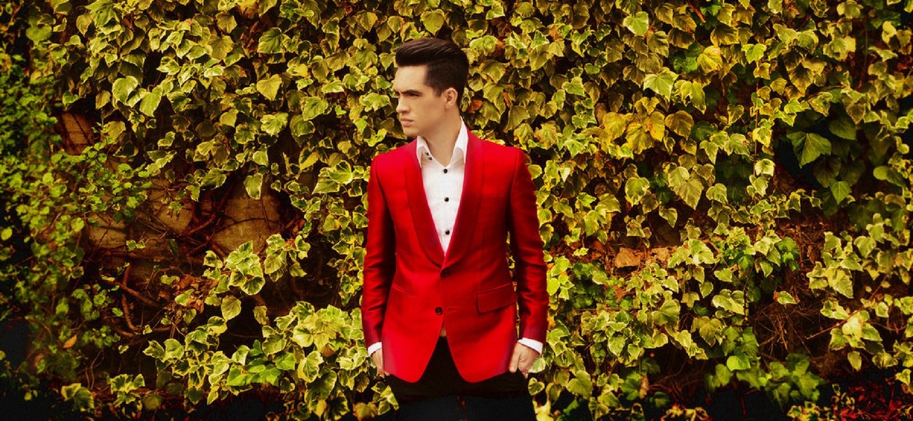 A divulgação tá pesadíssima! Panic! At The Disco faz cover de Dua Lipa na BBC