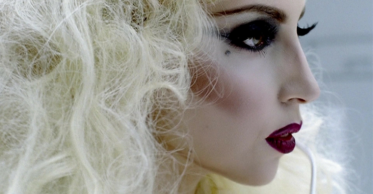 Com Lady GaGa no topo, Billboard elege os 100 melhores clipes do século XXI