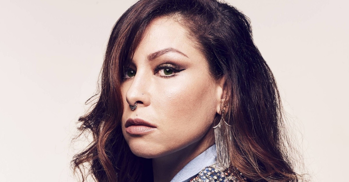 Pitty divulga videoclipe de “Submersa”; assista!