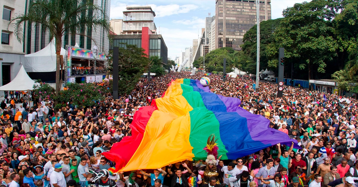 Riviera Bar e Orfeu celebram a Parada do Orgulho LGBT+ de São Paulo