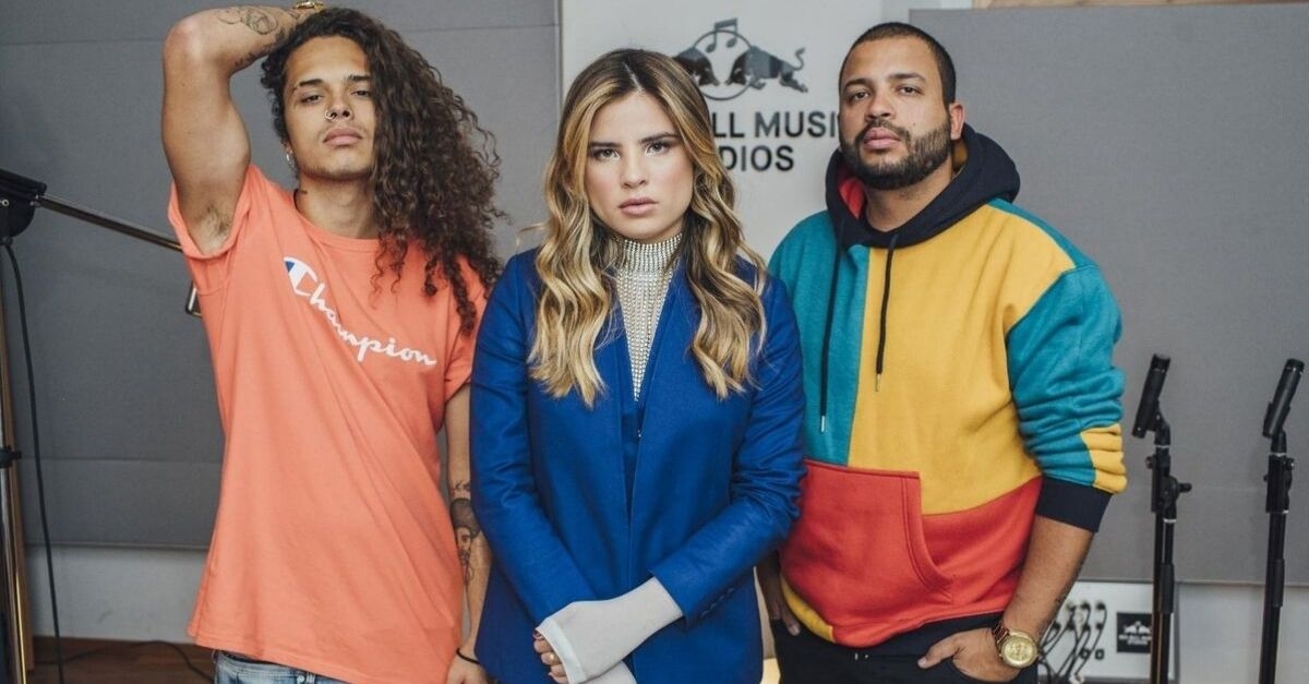 Projota lança versão da música “Cobertor” com Vitão e Giulia Be para o Rock in Rio