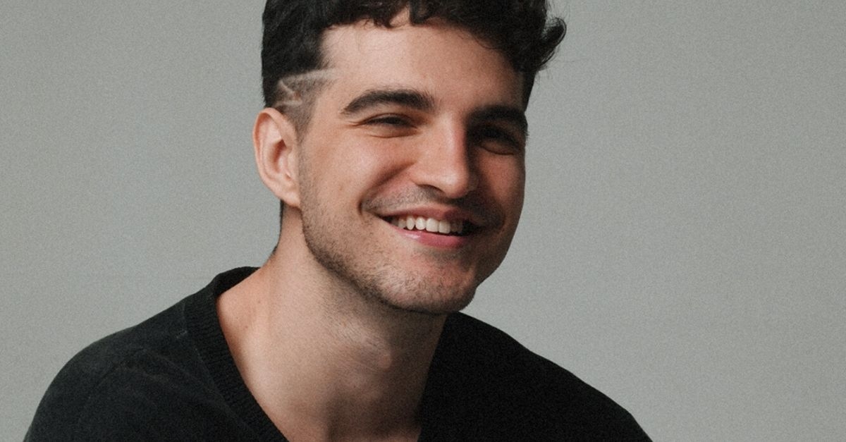 Jão prepara show ao vivo para a próxima semana