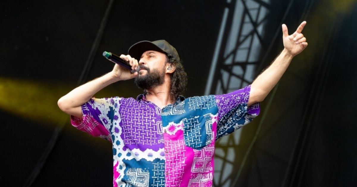 Gabriel O Pensador faz live dos pais com participação dos filhos de artistas