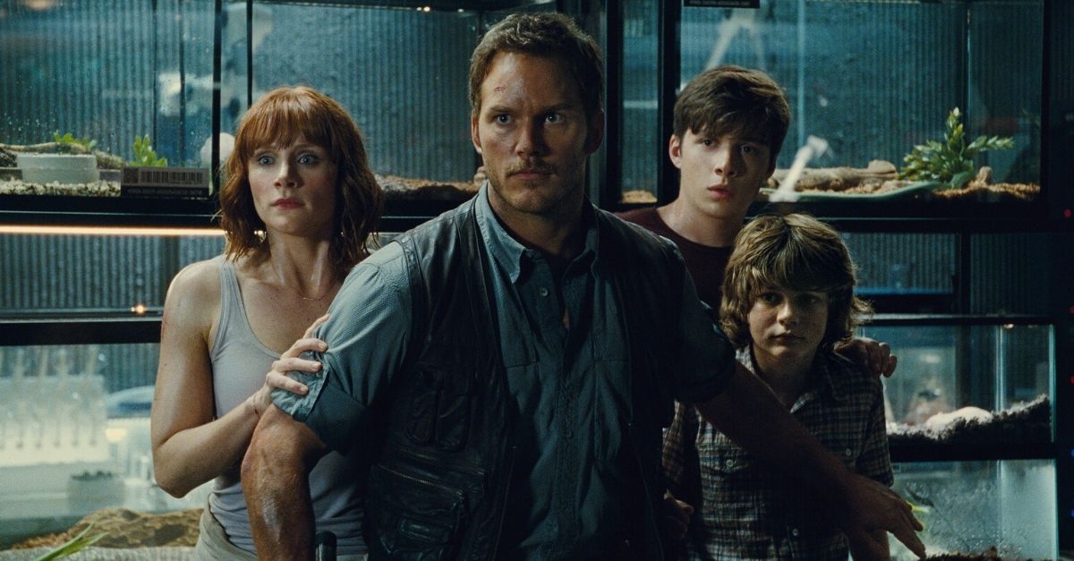 Globo exibe “Jurassic World: O Mundo dos Dinossauros” no Campeões de Bilheteria deste domingo
