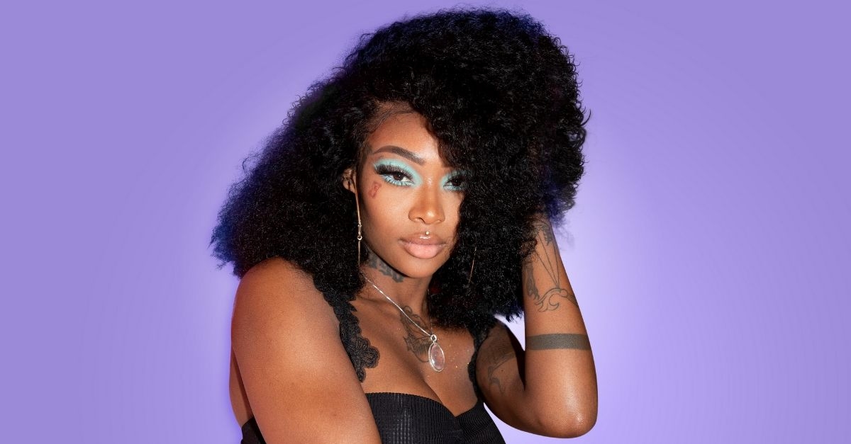 Summer Walker lança novo EP e ganha “divulgação” inusitada de Trump; Entenda!