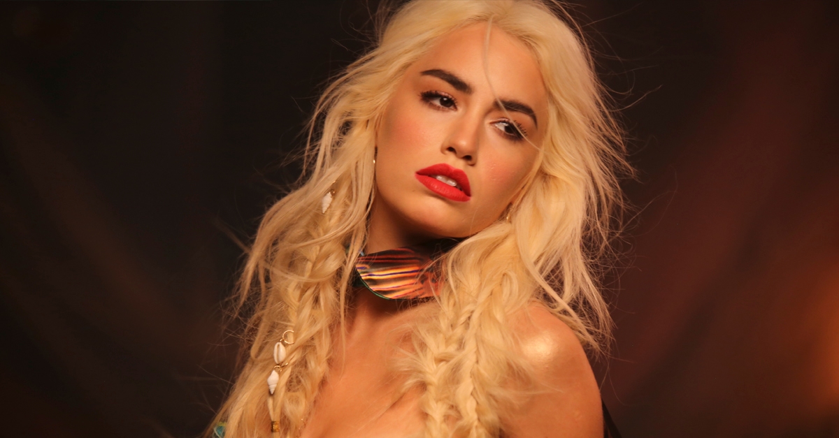 Lali lança single acompanhado de videoclipe; assista “Fascinada”!