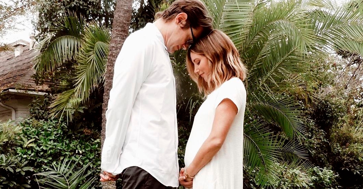 Ashley Tisdale anuncia nascimento da primeira filha: “Jupiter Iris French chegou”