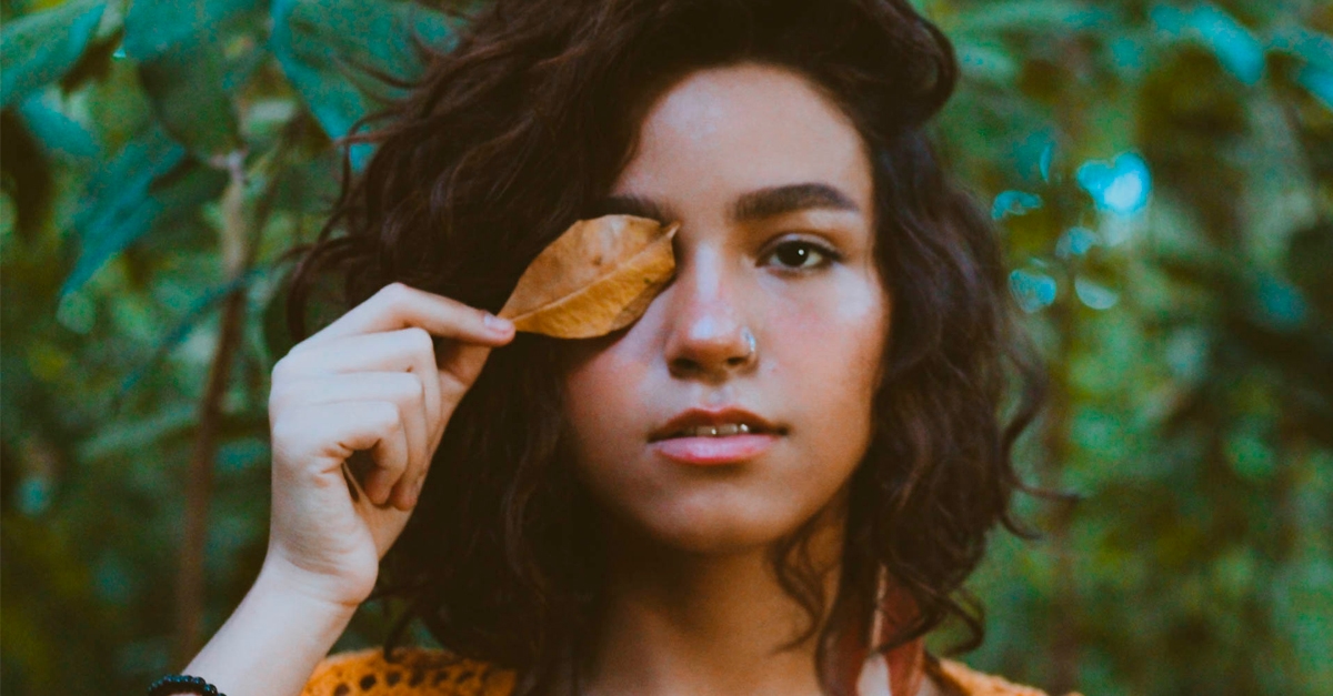 Mariana Froes lança “Espelho”; confira!