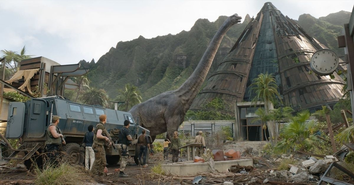Produção de “Jurassic World: Dominion” é paralisada após membros da equipe contraírem COVID-19