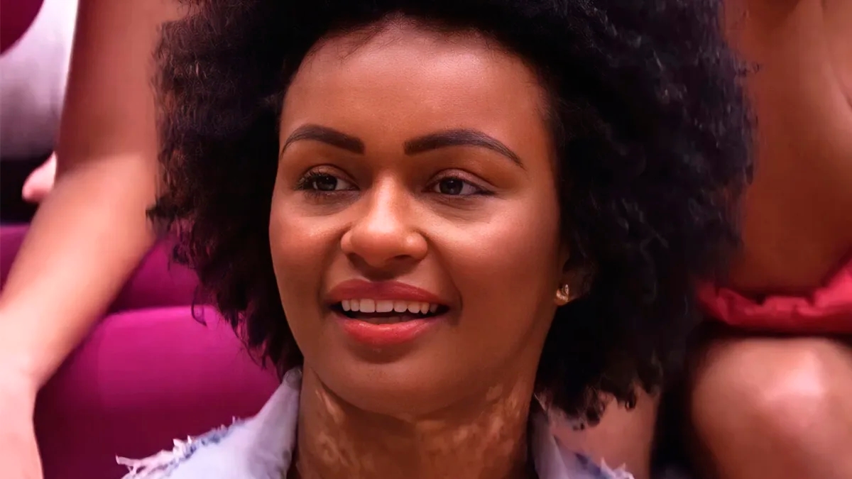 BBB22: Natália bebe demais e briga com Lina por ciúme de Jessi: “Me sinto deslocada”