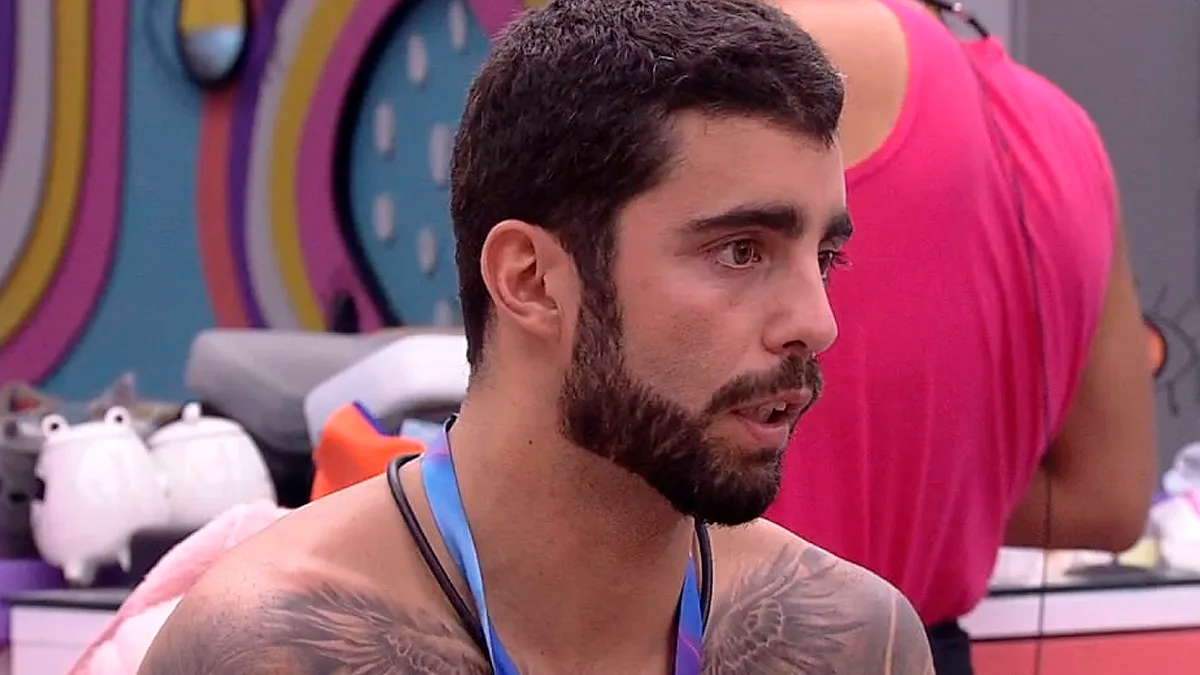 BBB22: Sem saber de proibição de Luana Piovani, Pedro Scooby fala sobre ver os filhos no Almoço do Anjo: “Saudade”