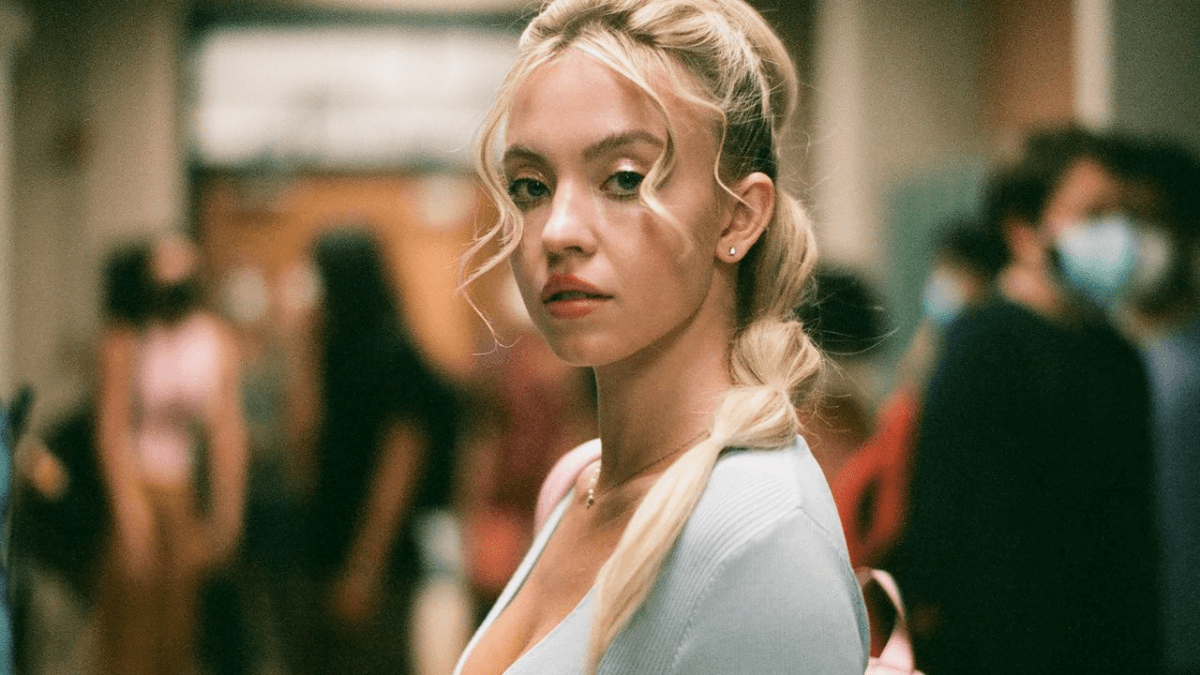 Sydney Sweeney, de Euphoria, conta a reação dos avós sobre as cenas de sexo protagonizados pela atriz
