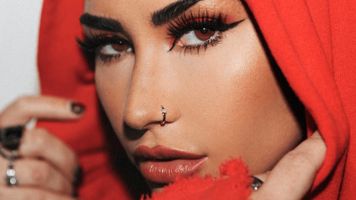 Letra e Tradução: “Holy Fvck” – Demi Lovato