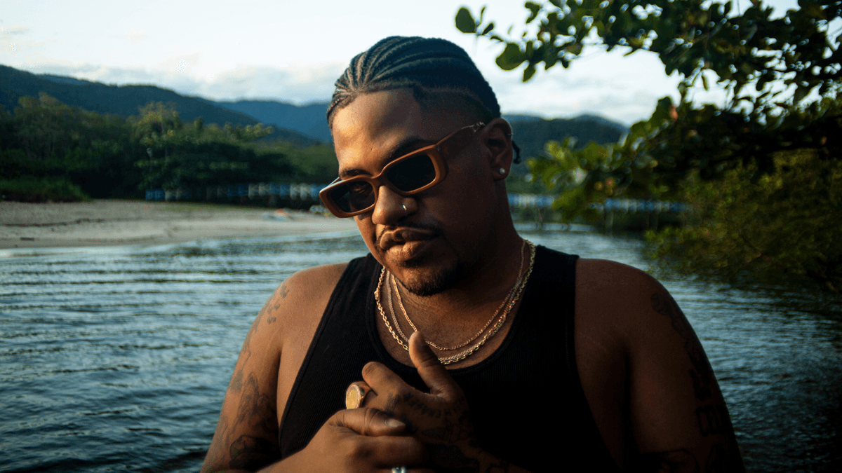 Luccas Carlos apresenta show do disco “jovemCarlos” no Rio de Janeiro neste sábado