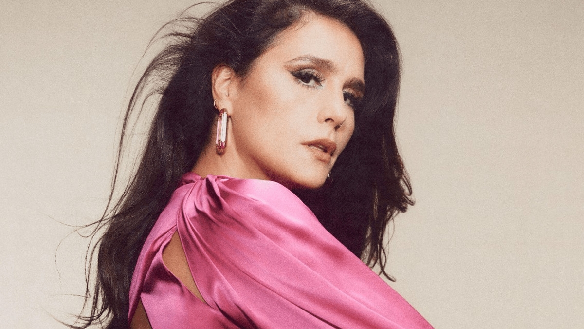“That! Feels Good!”: Jessie Ware lança tão aguardado quinto disco da carreira; ouça!