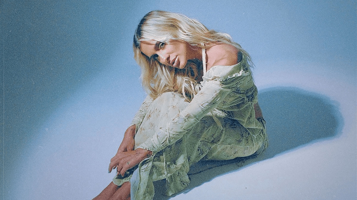 Entrevista | Mar.iana mergulha em sentimentos no disco “AMAR” e celebra presente de Nando Reis: “Inenarrável”