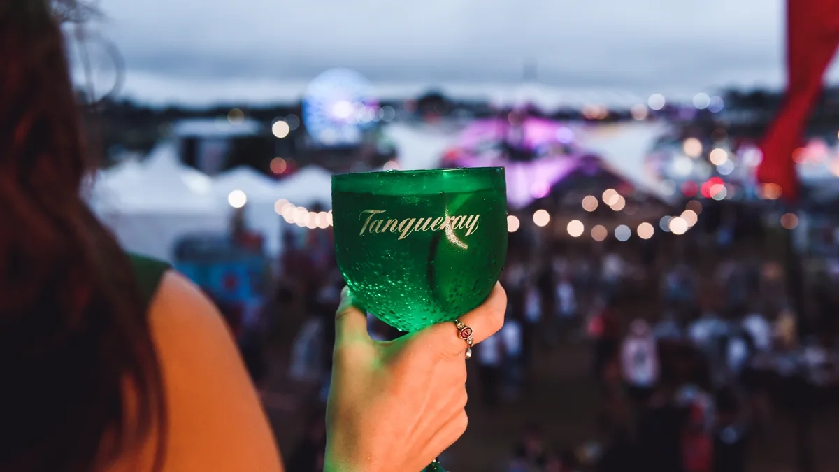 Tanqueray convida público a viver o magnífico no Lollapalooza Brasil 2024