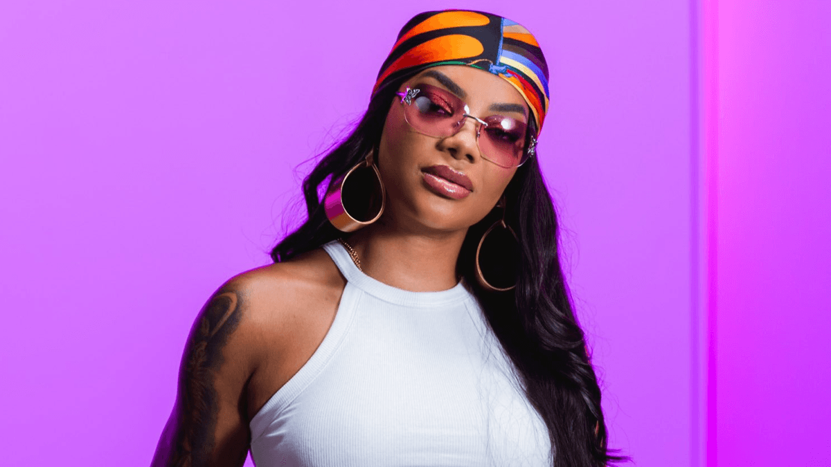 Ludmilla leva multidão ao Numanice em Niterói e consolida mais um sucesso