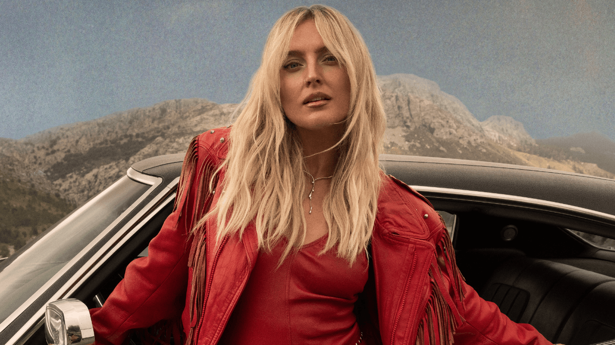 Perrie lança single “You Go Your Way” com clipe repleto de coreografia