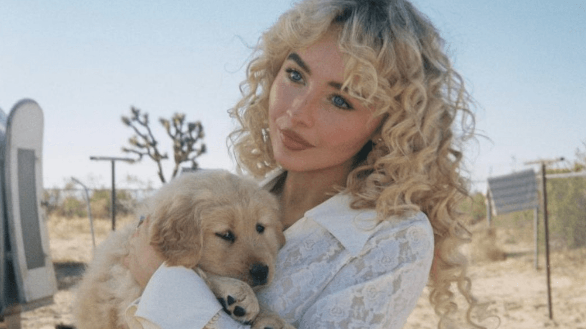 Sabrina Carpenter inicia nova era com o single “Manchild”