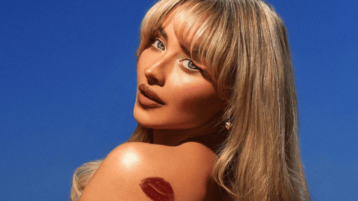 Sabrina Carpenter anuncia o disco “Short n’ Sweet”