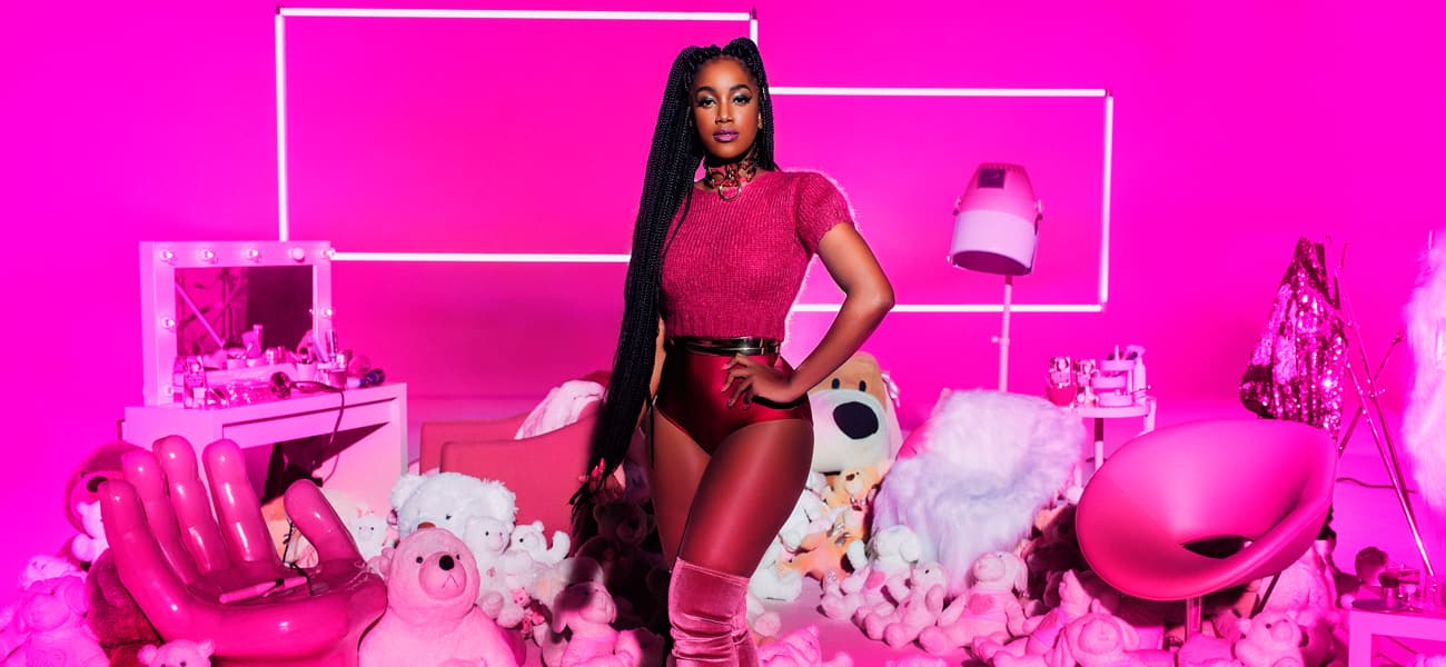 “Dona de Mim” | Álbum de estreia de IZA têm data de lançamento e tracklist divulgadas