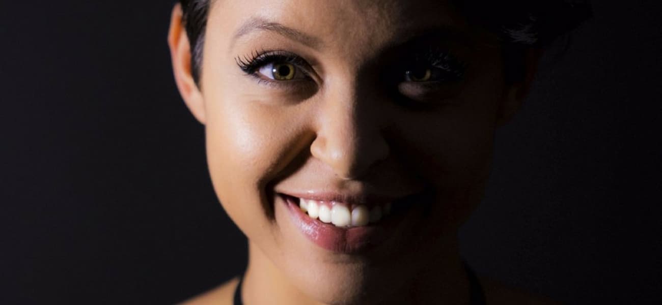 Após semelhanças com a capa do novo álbum de Shawn Mendes, “Girassois”, de Kell Smith têm capa alterada no iTunes