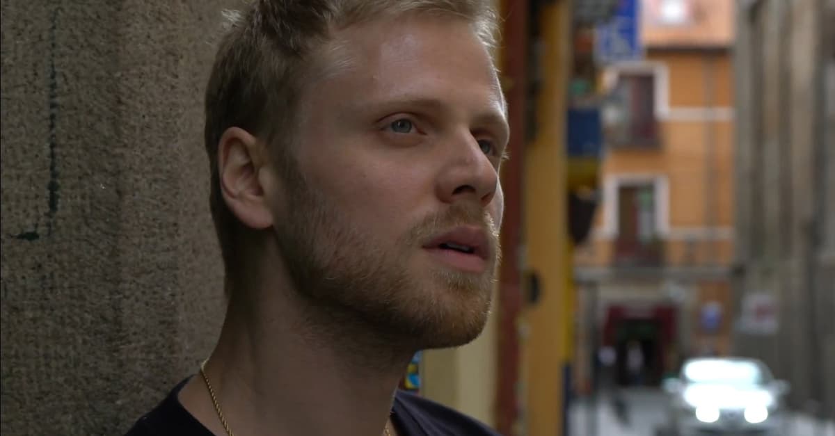 “Quando” | Davi Sabbag lança EP solo e clipe com participação de Jade Baraldo