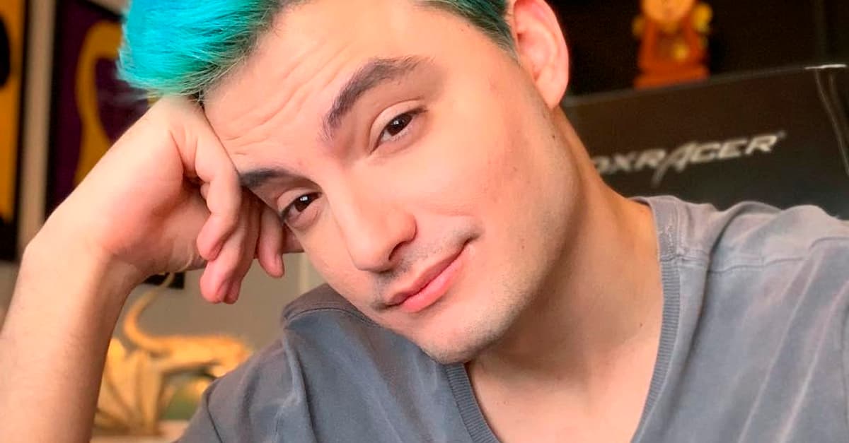 Felipe Neto irá distribuir 14 mil livros com temática LGBTQ+ na Bienal do Livro