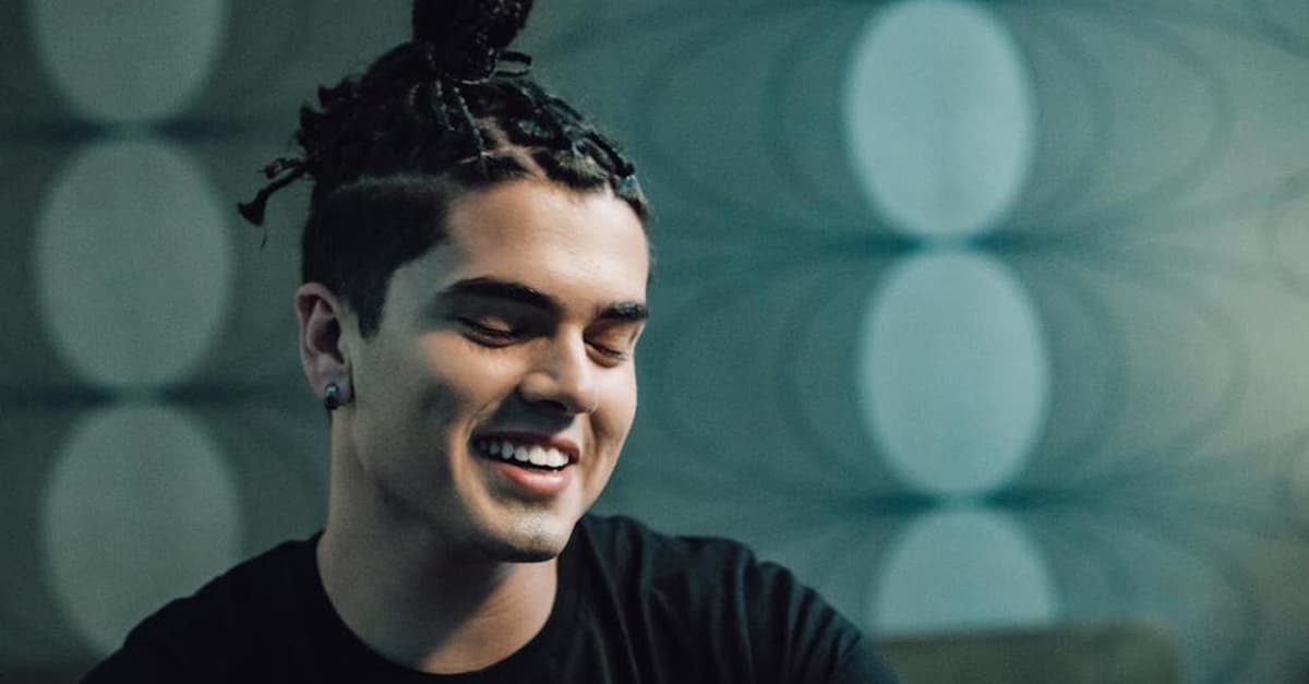 Matheus Lustosa lança clipe de “Nosso Esquema”