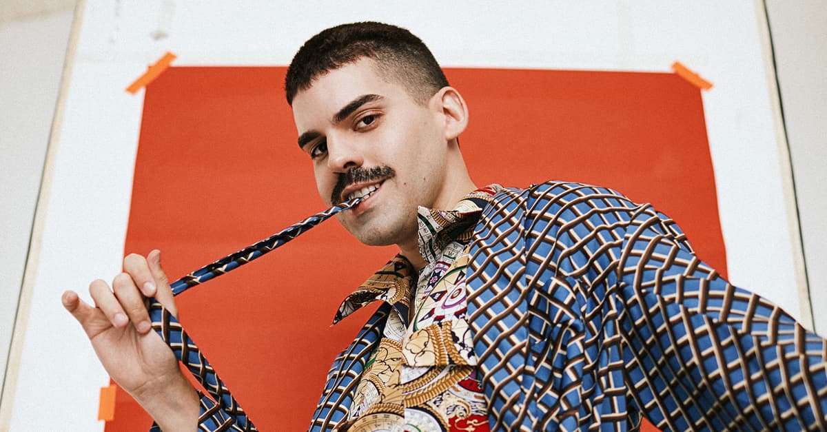 #CarnaBlued: Mateus Carrilho apresenta live e Dr. Maravilha tira dúvidas sobre educação sexual