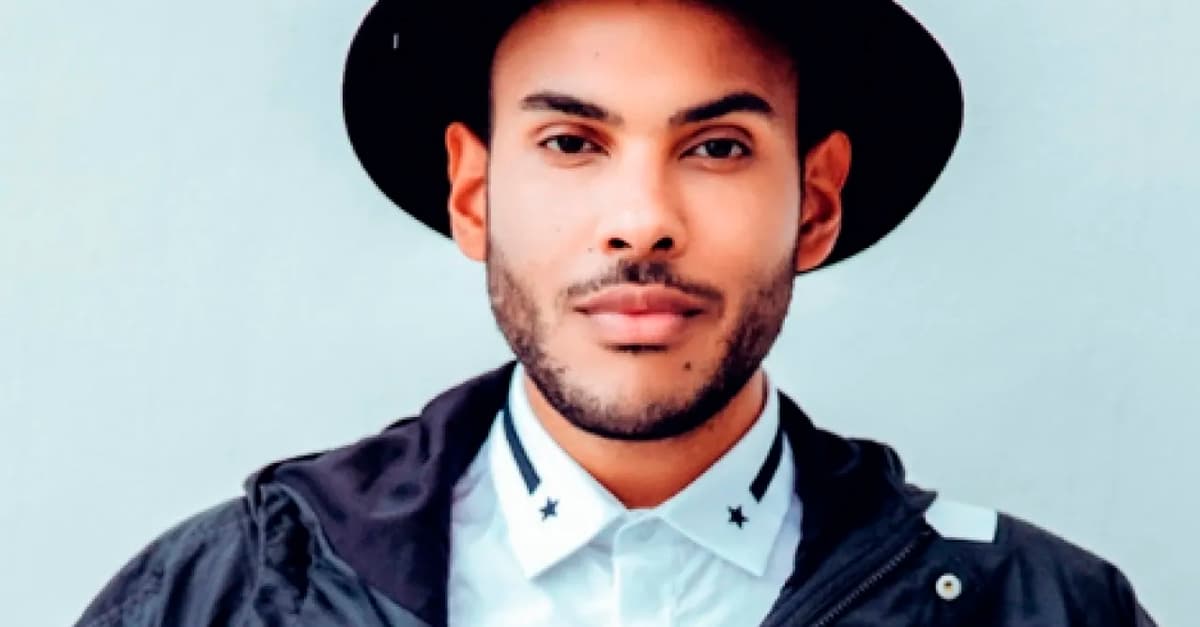 Bruno Rocha fala sobre carreira no podcast de Thais Roque: “Pensei em desistir do Hugo Gloss”