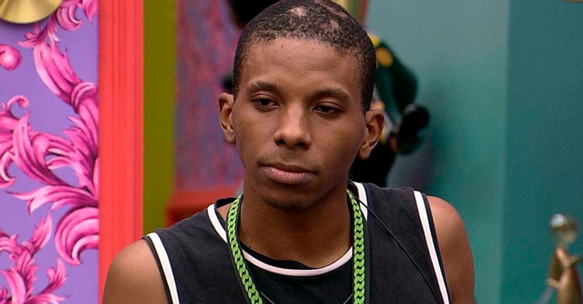 BBB21 | Ex-namorada de Lucas Penteado registra Boletim de Ocorrência por cárcere e agressão