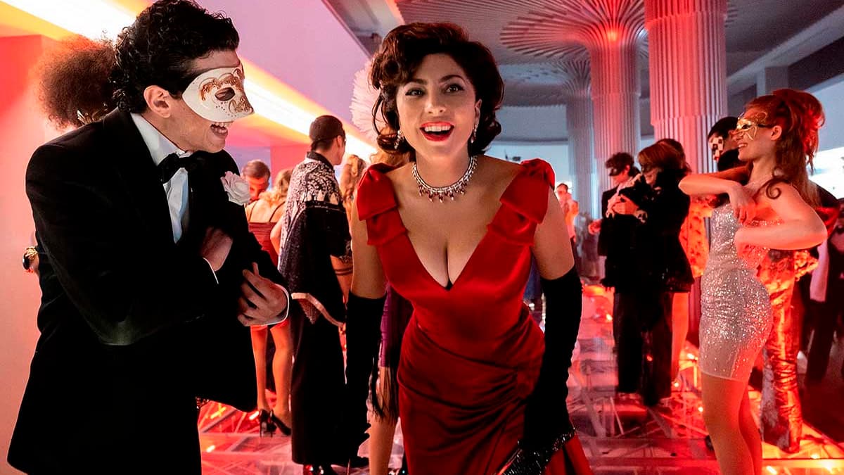 “Casa Gucci” traz uma trama exagerada e evidencia o talento de Lady Gaga | Crítica