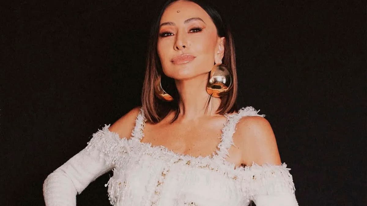 Sabrina Sato deixa Record TV e apresentará dois programas do GNT