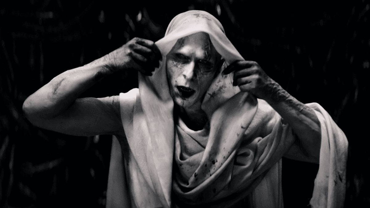 “Thor: Amor e Trovão”: novo trailer tem Chris Hemsworth nu e revela visual de Christian Bale como vilão Gorr