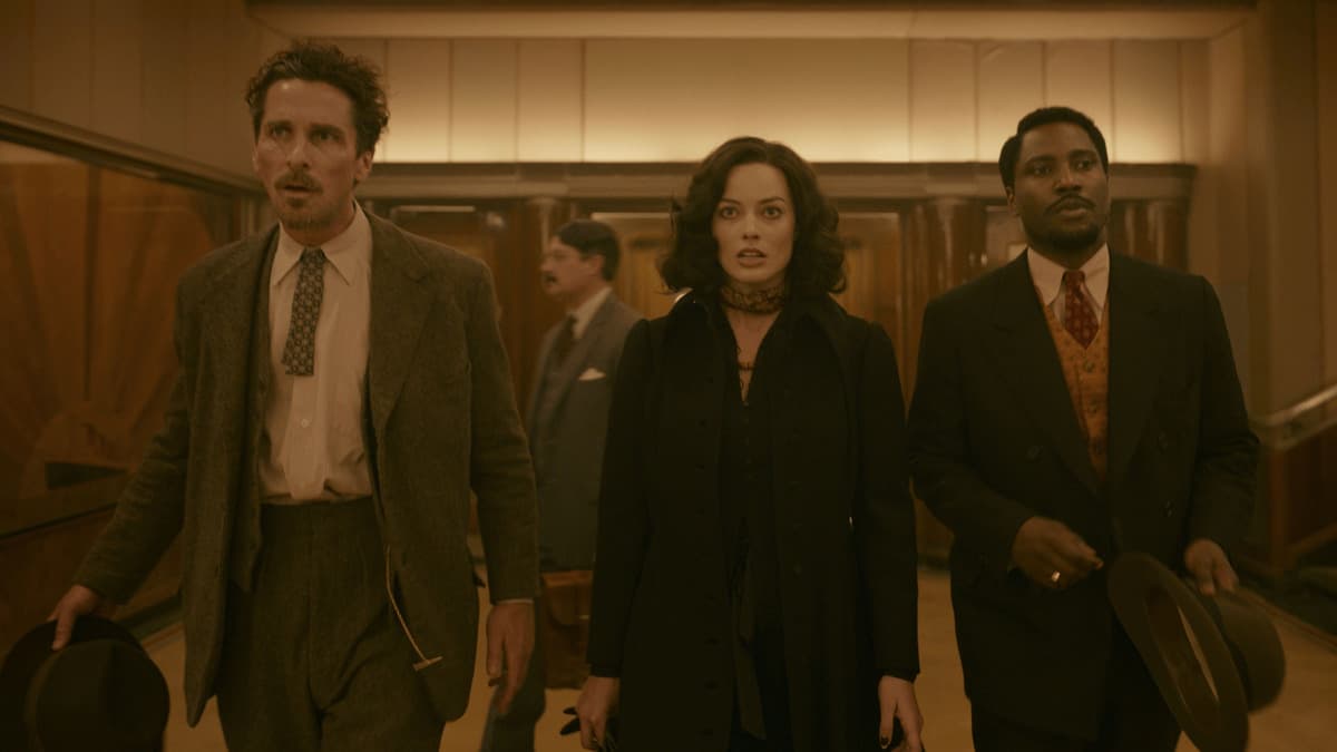 “Amsterdã”: longa policial com Margot Robbie e Christian Bale ganha trailer; assista!