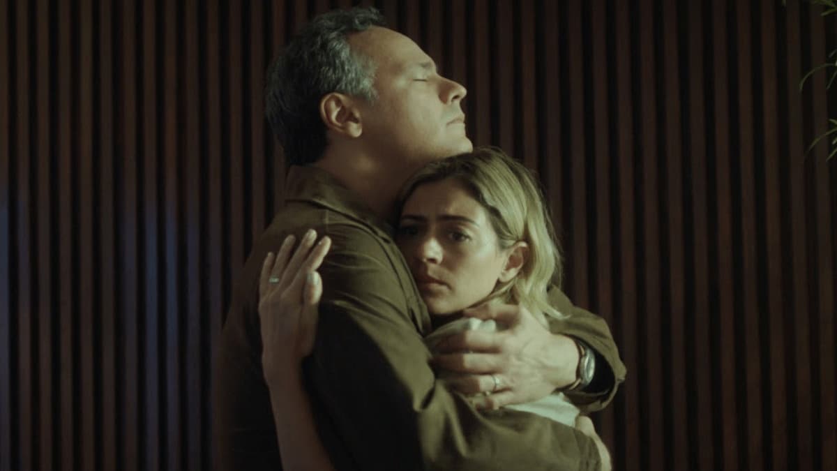 “Ninguém é De Ninguém” chega exclusivamente nos cinemas com Carol Castro, Danton Mello e grande elenco; saiba mais!