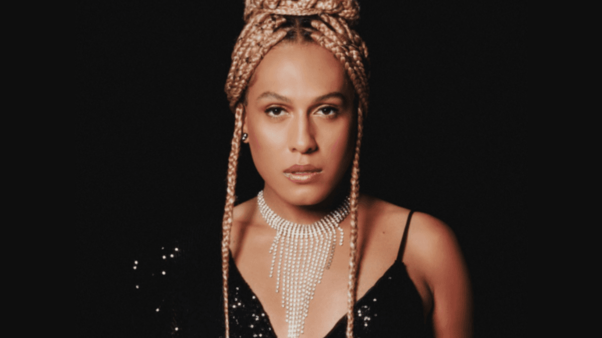 Raquel Virgínia lança o single “Hipnose”