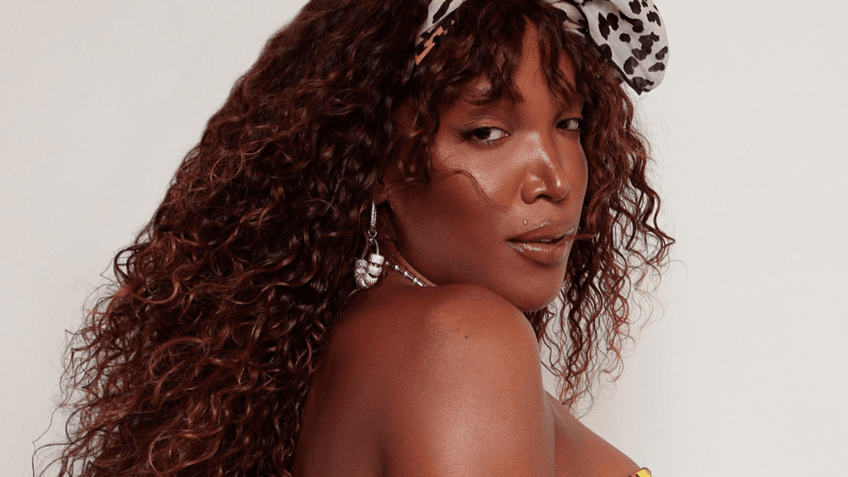 Camarote Folia Tropical reforça protagonismo feminino com shows de Majur, Kaê Guajajara e Bruna Strait no Noite das Campeãs