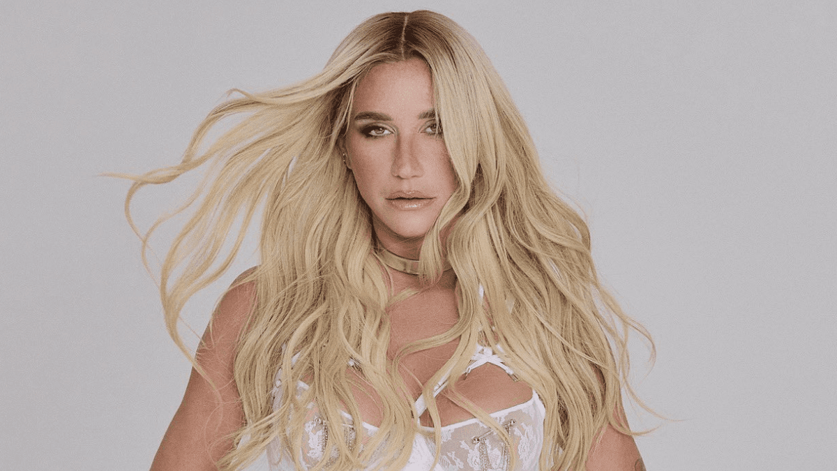 Kesha é confirmada como headliner do CarnaUOL 2026; veja valores de ingressos